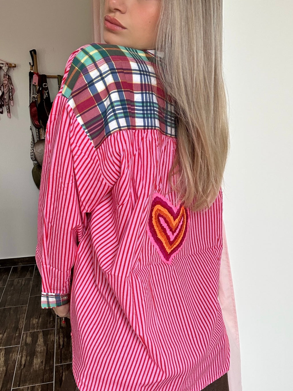 Blouse rayée à motifs