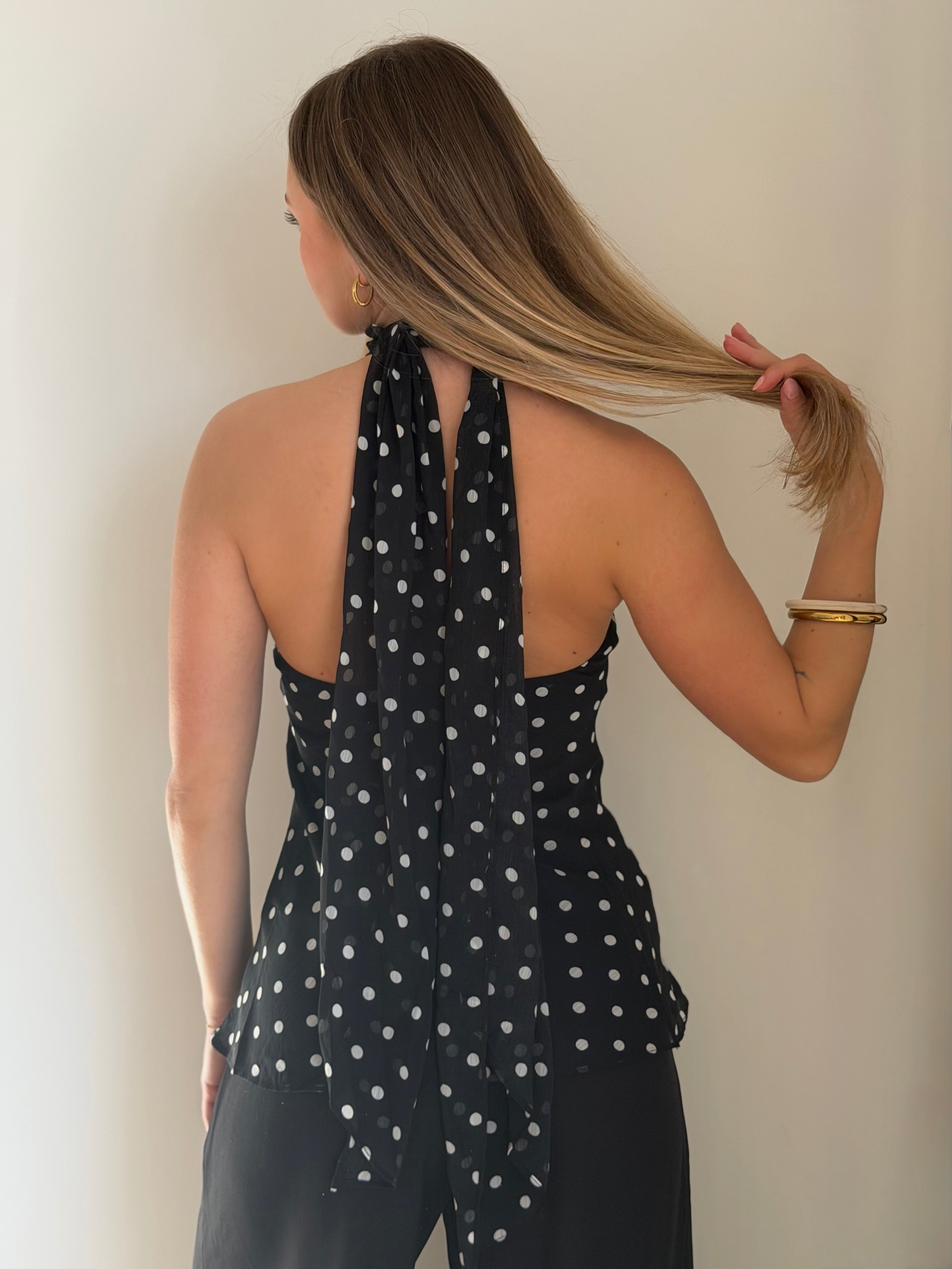 Top VICTORIA