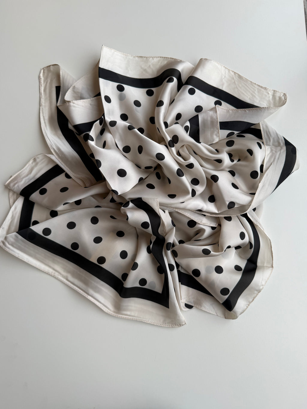 Foulard pois XL