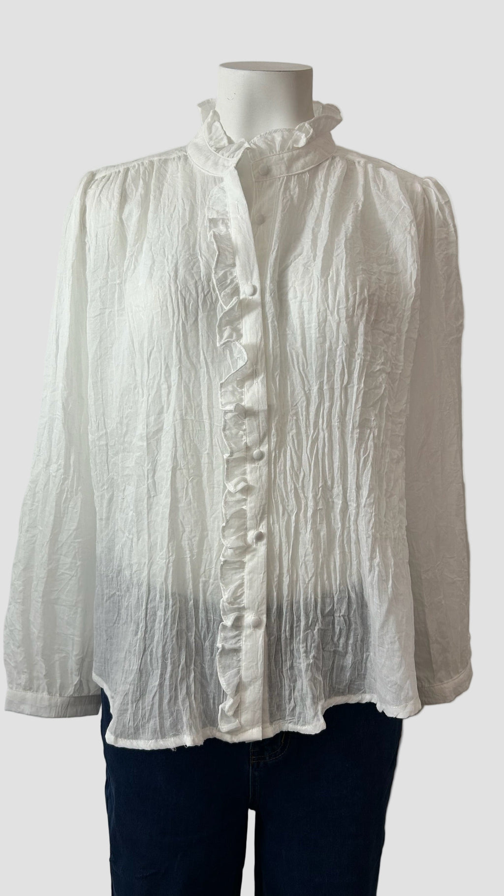 Chemise transparente à volants