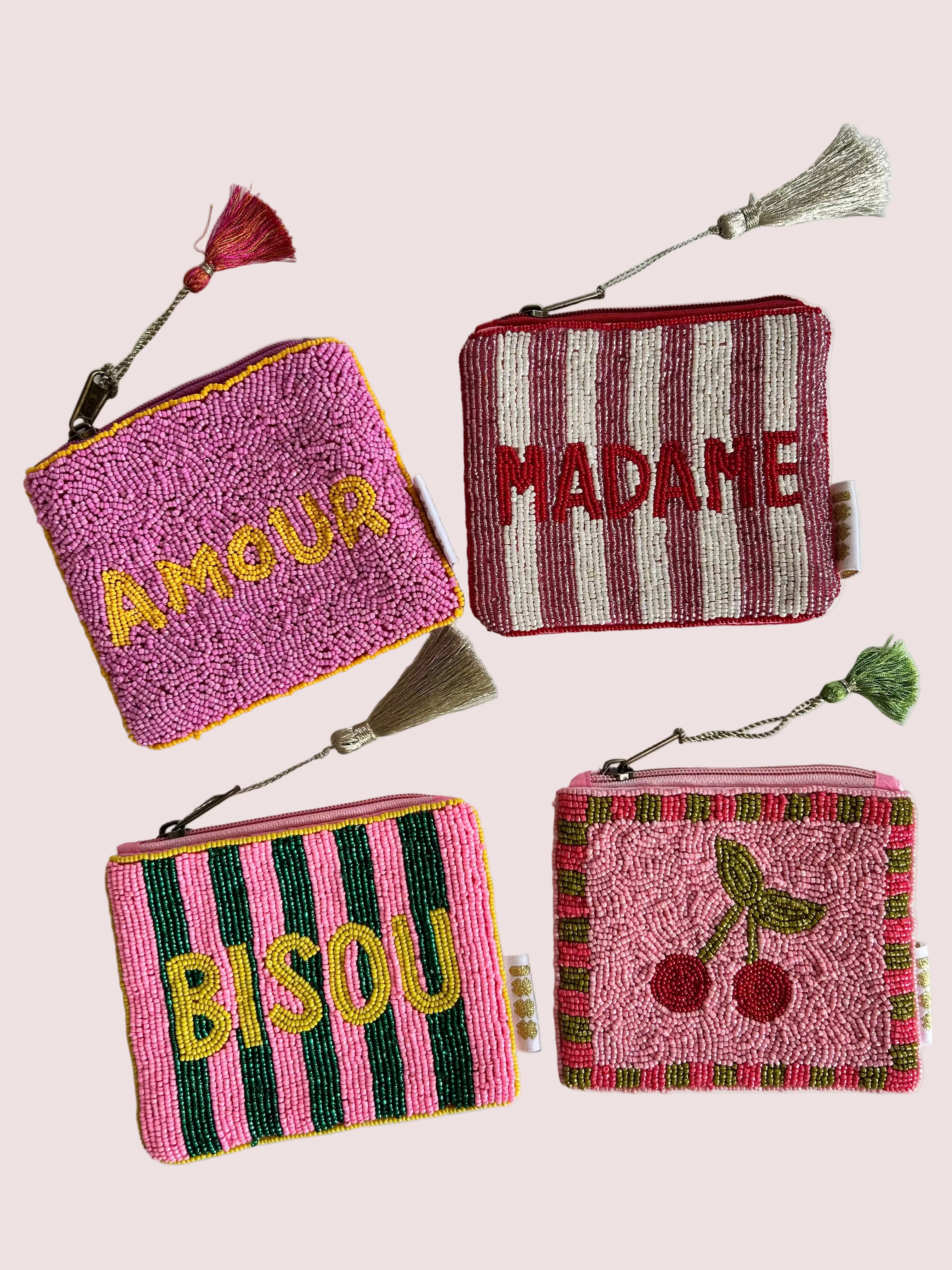 pochette tissée en perles