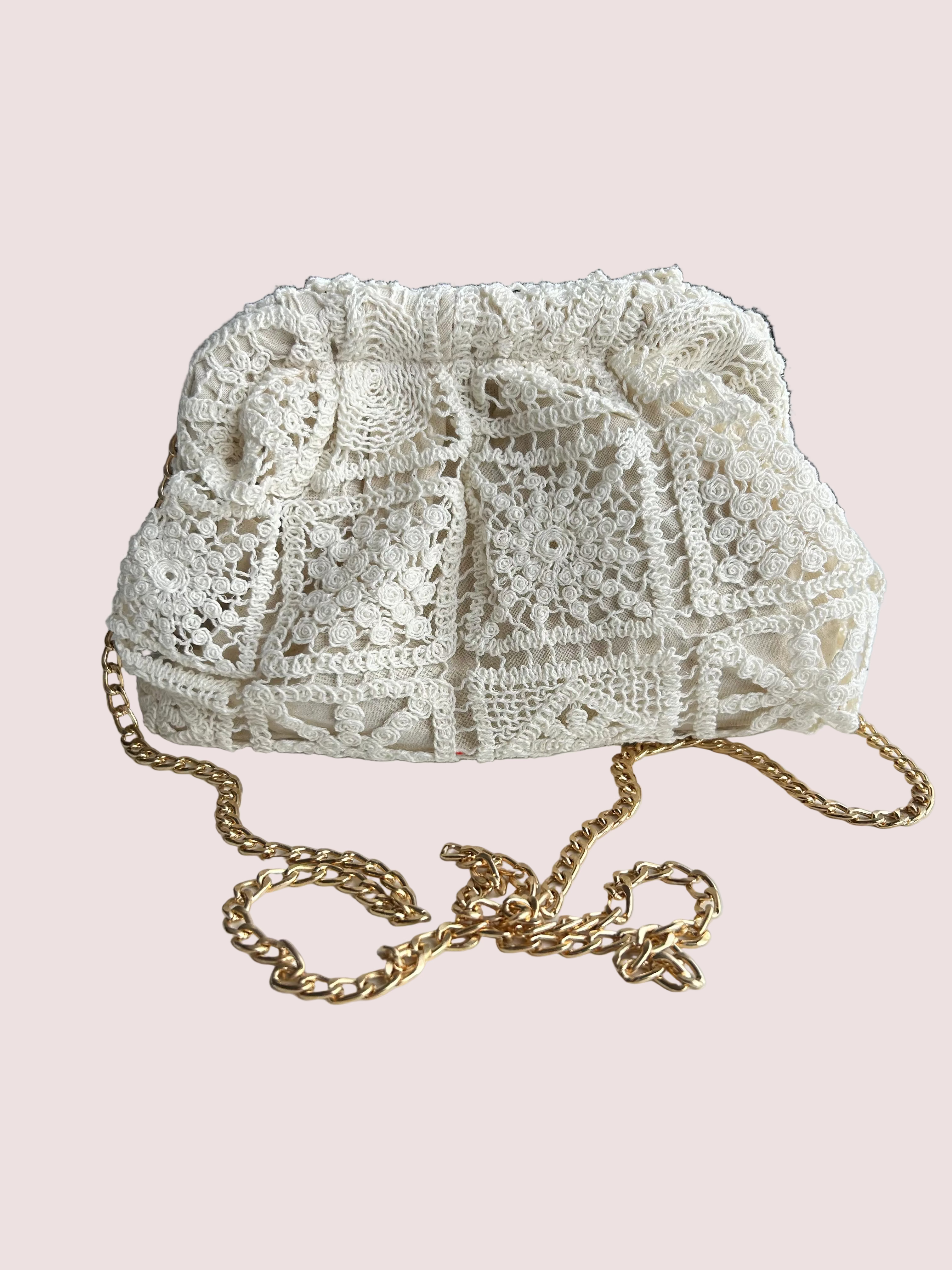 Pochette AVA