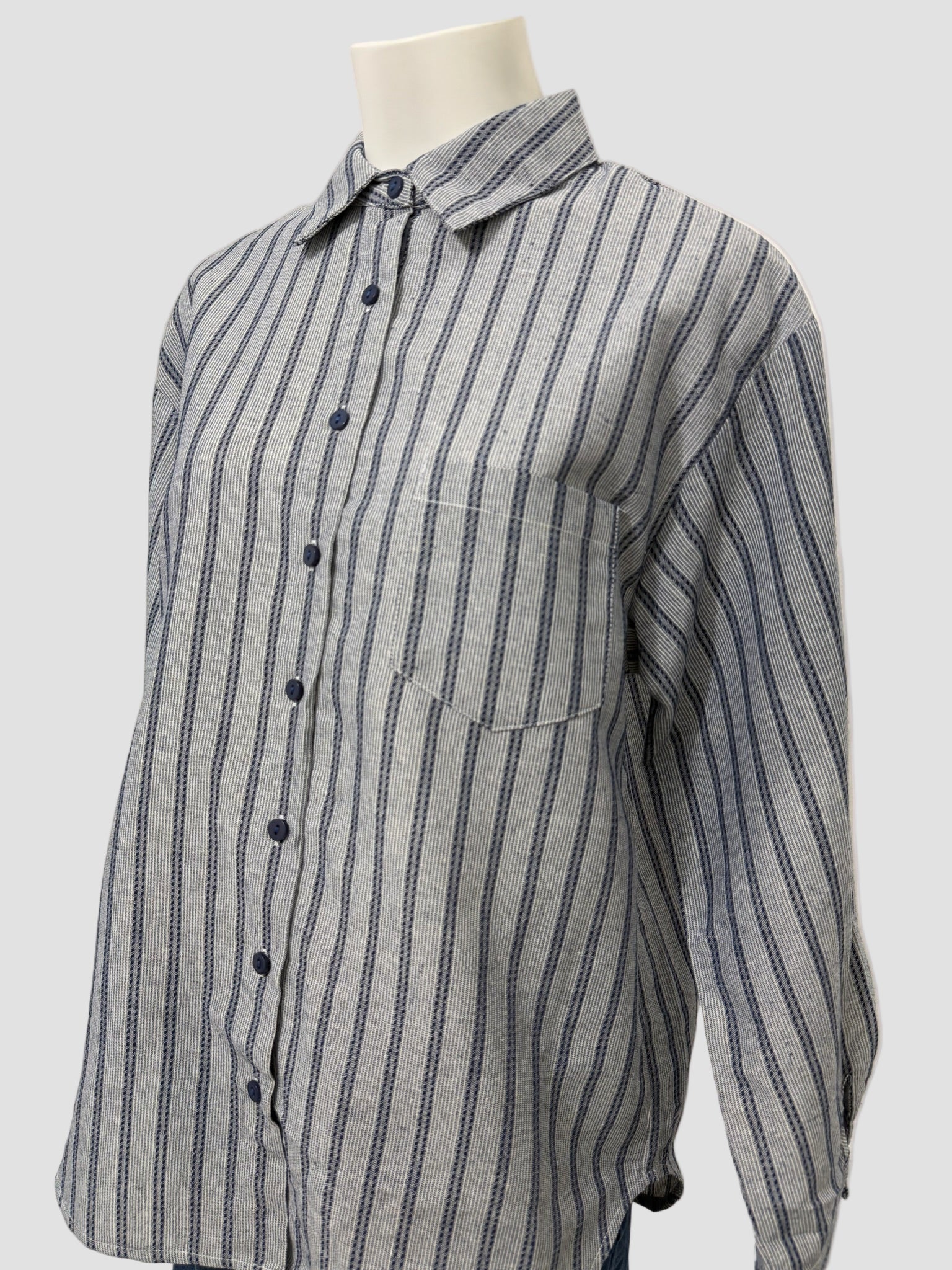 Chemise bleue rayée