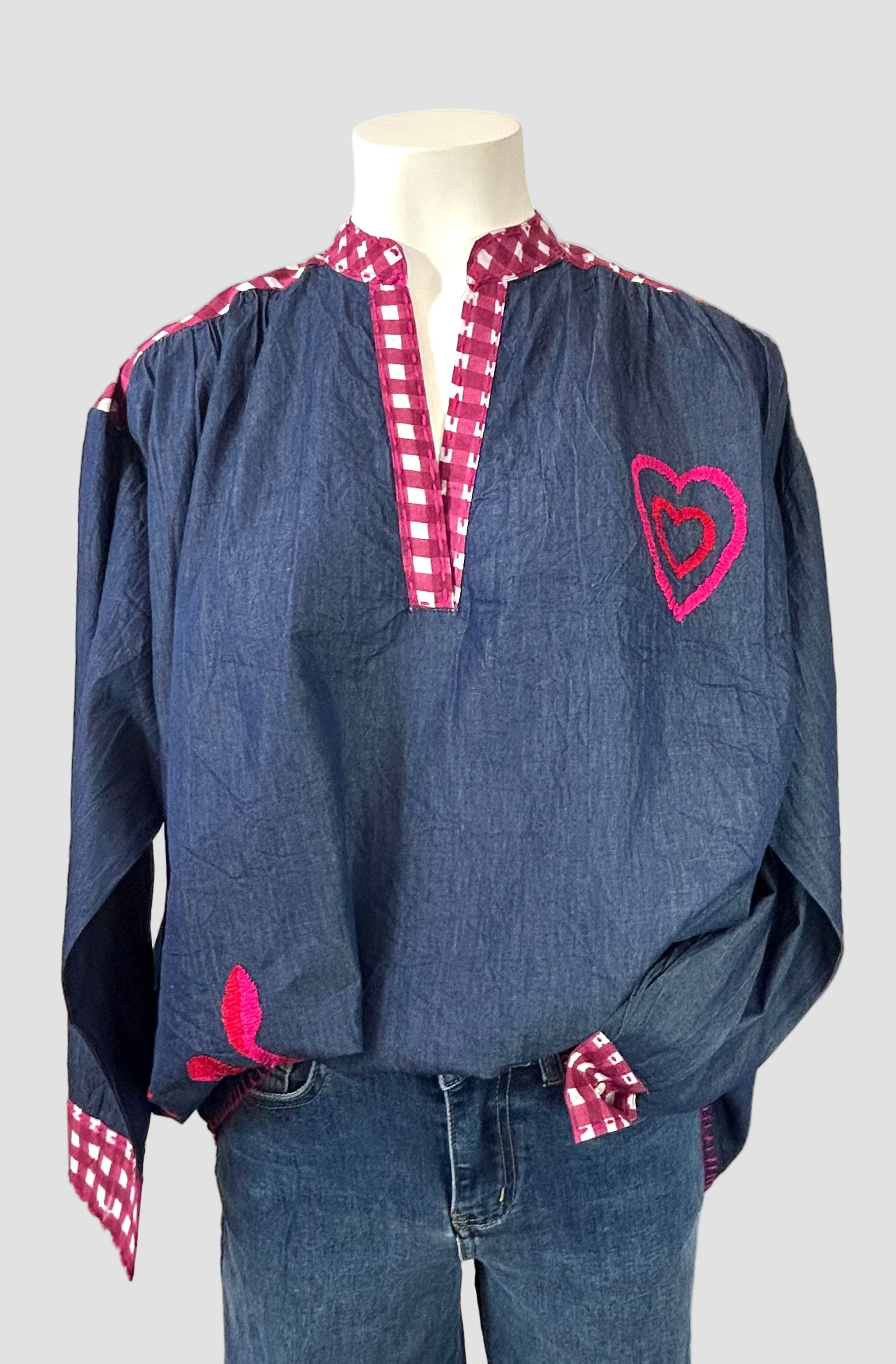 Blouse en jean à motifs