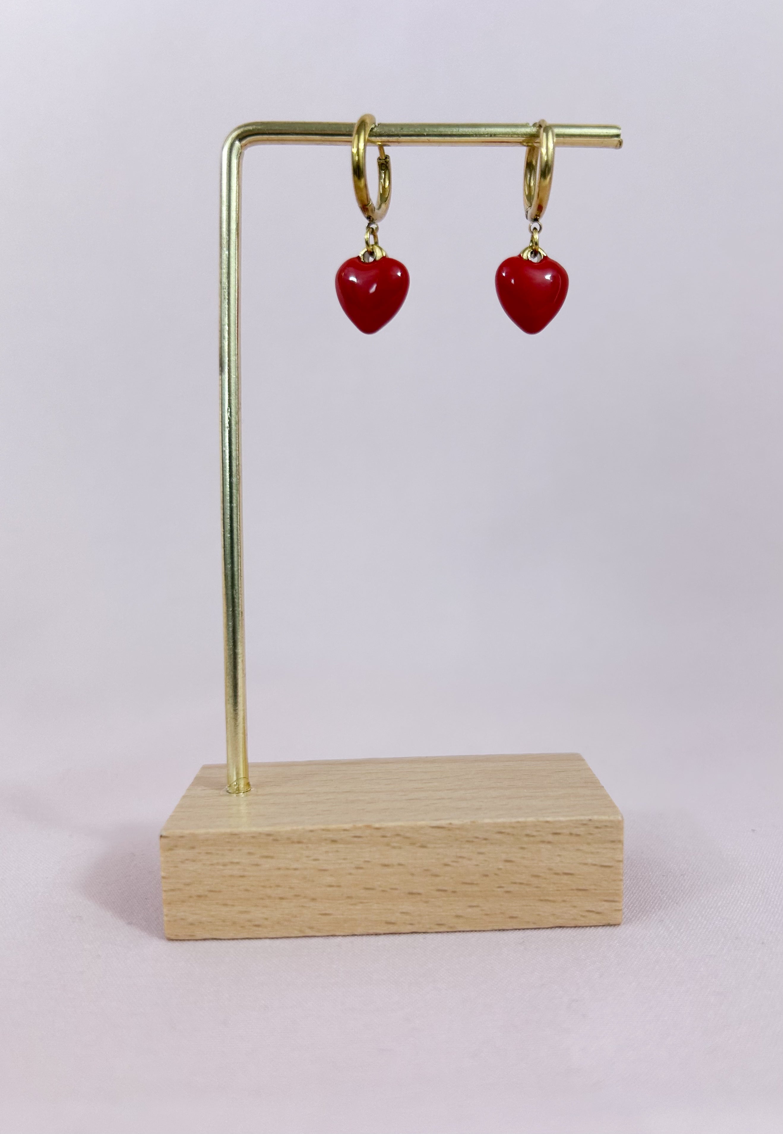 Boucles d'oreilles pendantes coeur rouge