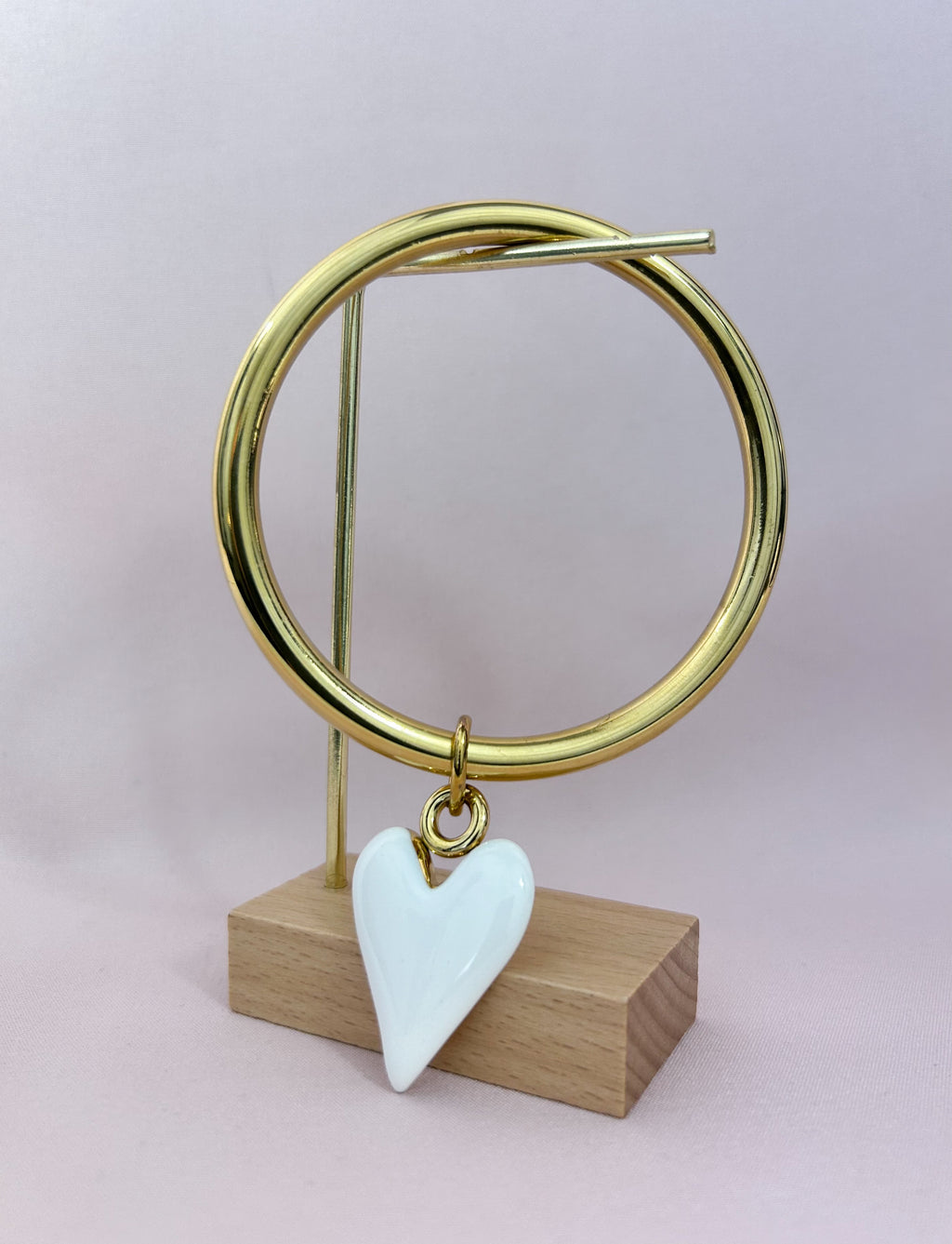 Jonc doré avec breloque coeur