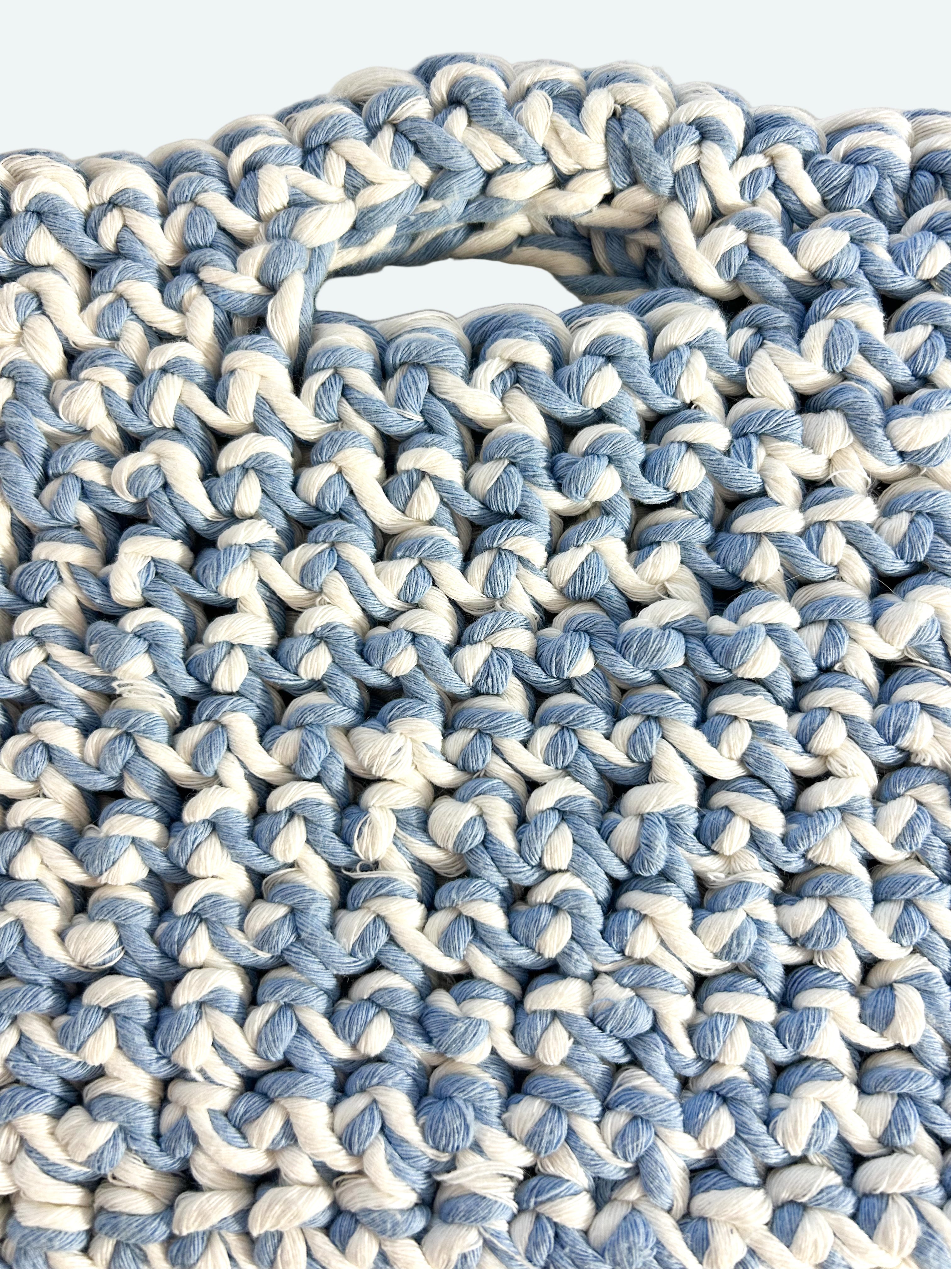 Sac fait main bleu/blanc