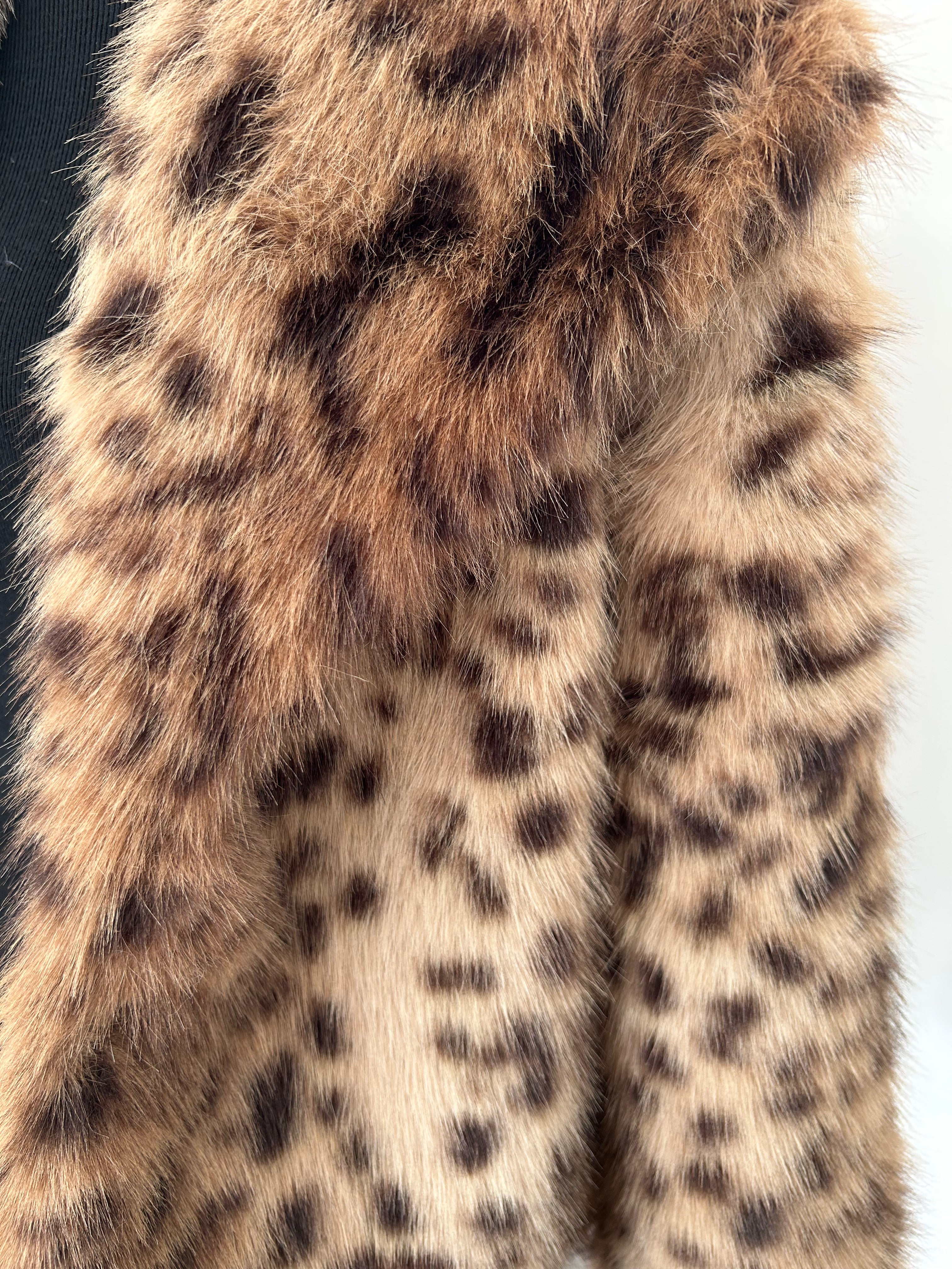 Veste effet fourrure léopard