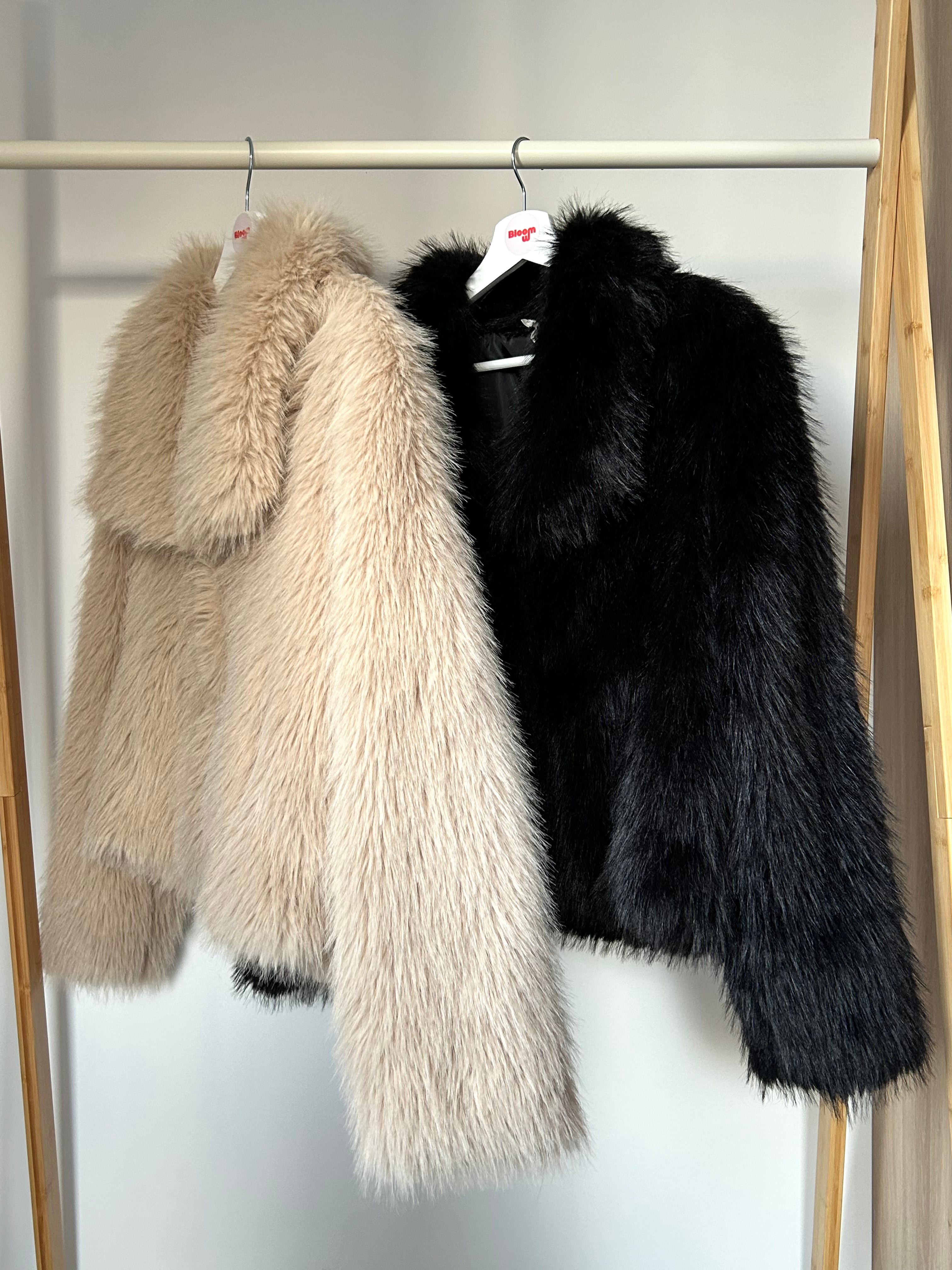 Veste effet fourrure noire